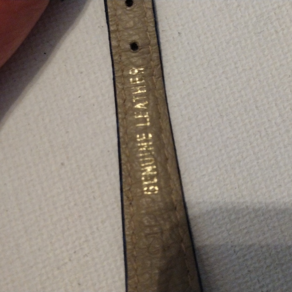 Chic watch. - Picture 5 of 9